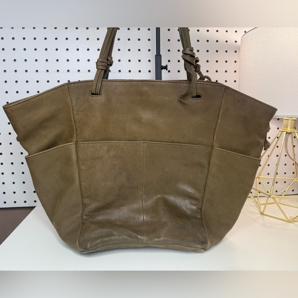 Lucky Brand Green Leather Shoulder Bag/Tote - Picture 16 of 16